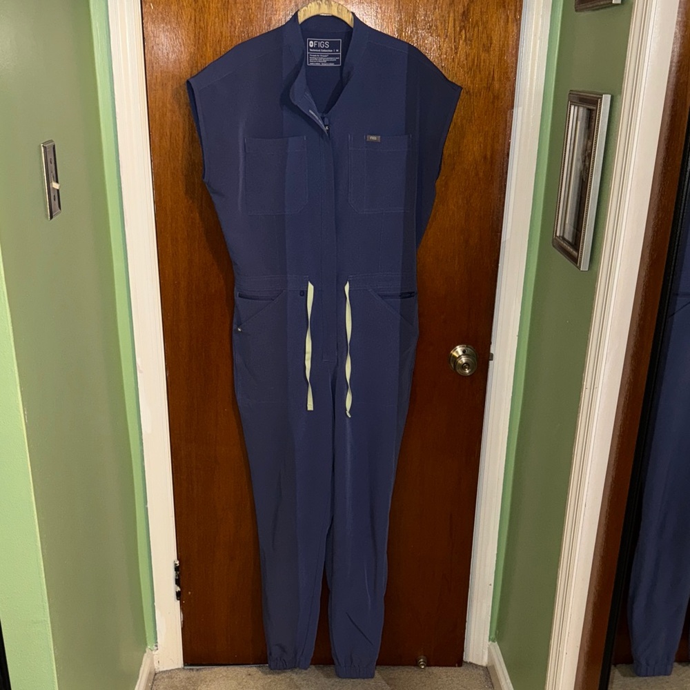 Figs Women's Rafaela Scrub Jumpsuit in Wayfarer